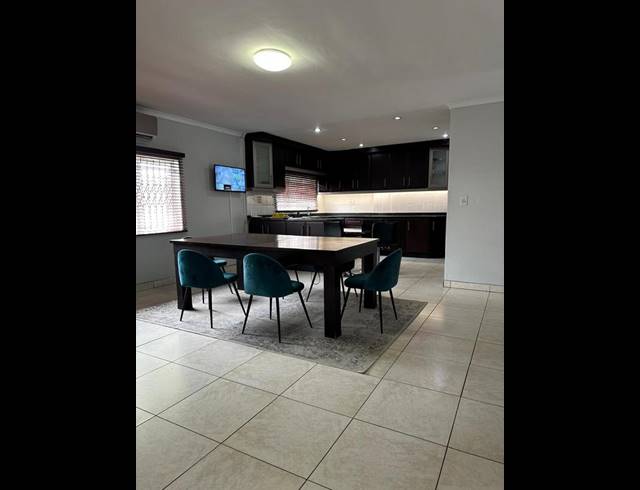 6 BEDROOM HOUSE FOR SALE IN ESCOMBE